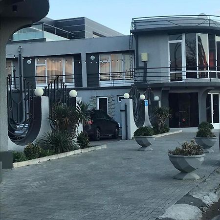 Hotel Era Tbilisi Zewnętrze zdjęcie