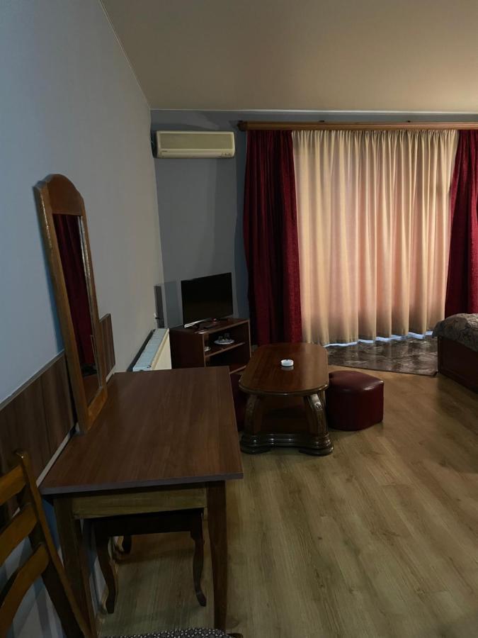 Hotel Era Tbilisi Zewnętrze zdjęcie