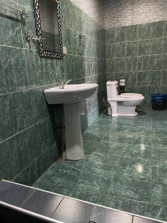Hotel Era Tbilisi Zewnętrze zdjęcie